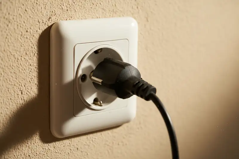 Privathaushalte zahlen 2026 weiterhin 2,05 Cent Stromsteuer pro Kilowattstunde, das produzierende Gewerbe nur noch 0,05 Cent