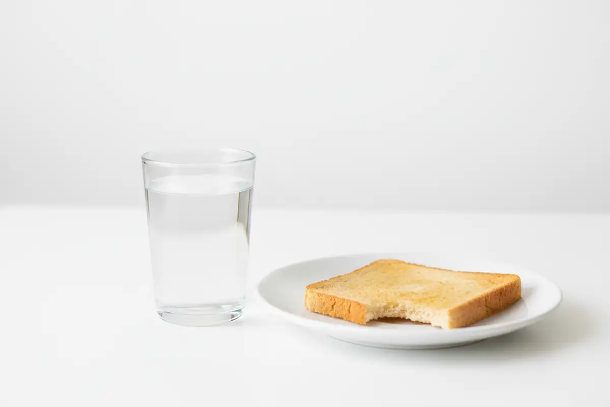 Warum keine Milchprodukte vor Darmspiegelung? Vorbereitung, Ernährungsplan und Tipps