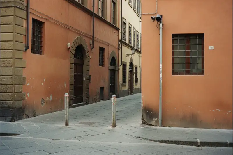 Florenz kassiert pro einzelner ZTL-Einfahrt rund 100 Euro Bußgeld, mehrfache Fehlfahrten an einem Tag werden separat berechnet