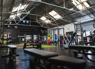 Ab wie vielen Jahren darf man ins Gym?