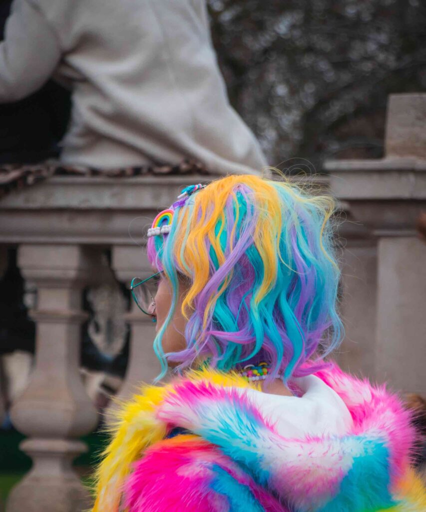 Welche Haarfarbe passt zu mir? Farbtypen und ihre besten Matches